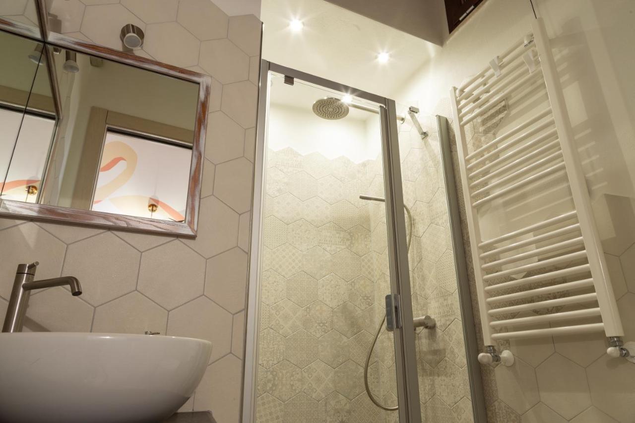 Trigu & Mangoni Bed & Breakfast กาญารี ภายนอก รูปภาพ